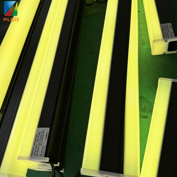 SPI RGB LED Linear Bar Tube Light Pixel Module for Exterior Facade Decoration DMX Controlled Illumination with White Beam Effect