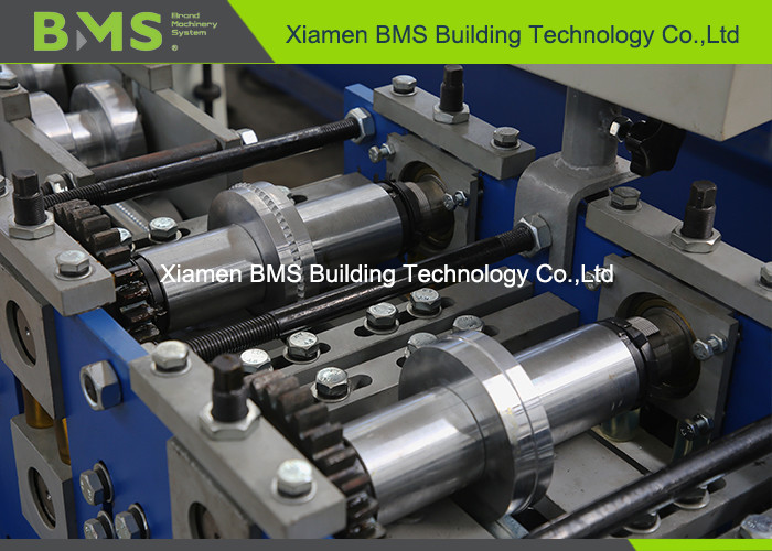 Structural Manufacturing Square Structure Tube Forming Machine Pneumatic Sawing