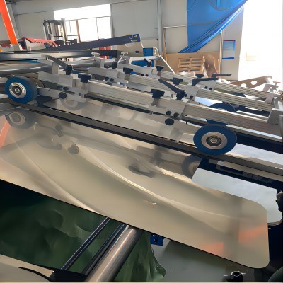 Manipulator Automatic Die Cutting Creasing Machine For Carton Large Size 1360*960mm