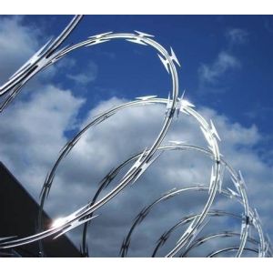 Buy cheap Galvanized Barbed Wire Security Fence 12x12 CBT65 Razor Wire product