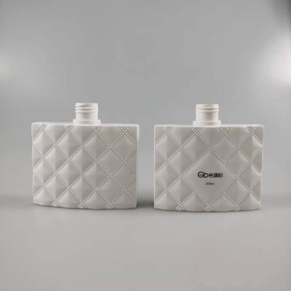 Eco-friendly PET White Square Plastic Shampoo Bottles 250ml 500ml 1000ml Empty Body Wash Pump Bottle