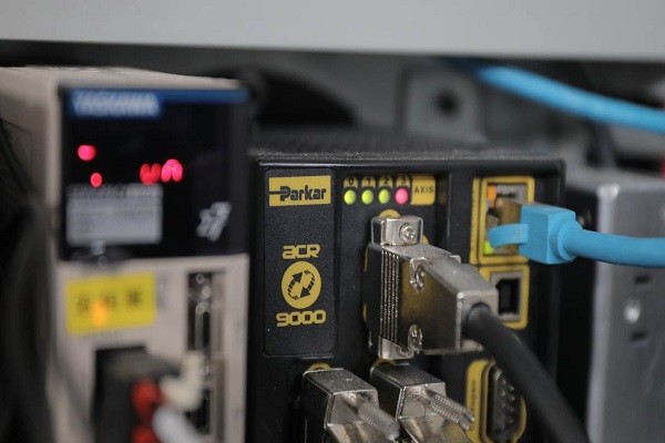 Intelligent Litho Laminator 22KW 2200x2200mm 22KW 380V