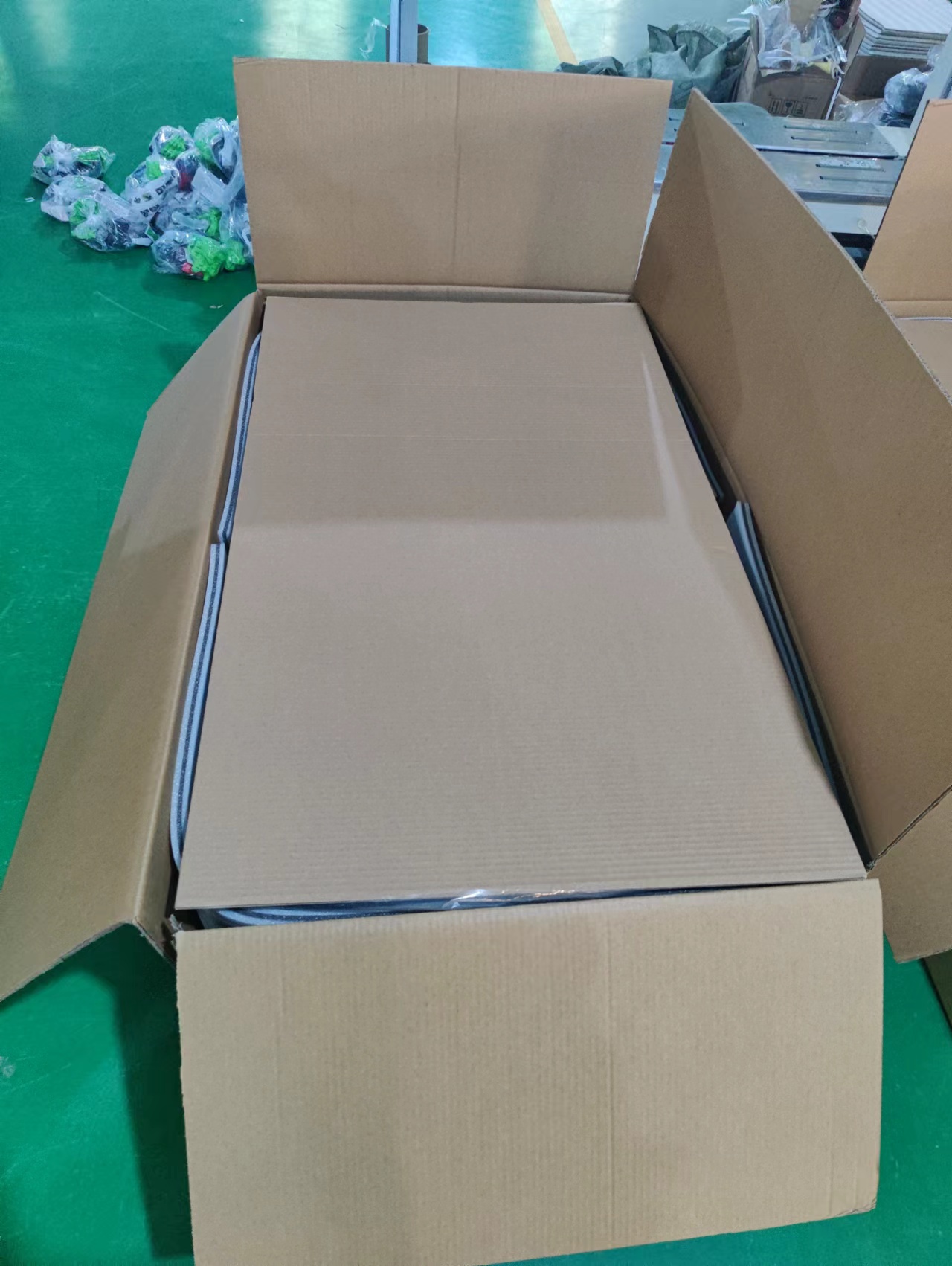 Deluxe 12v 4 Wheeler Kids Electric Toy Car Can Sit In Adult Customizable