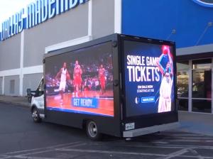 Buy cheap 5500cd/m2 7000 Nits P8 Mobile Advertising LED Display product