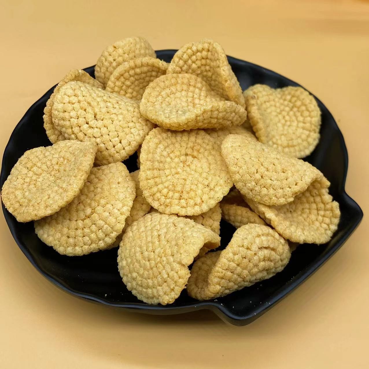 OEM Round Glutinous Rice Cracker Snacks Crispy Texture