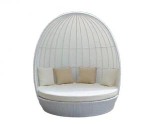 Buy cheap Rattan outdoor beach sunbed with tent canopy queen size rattan bed with canopy---6151 product