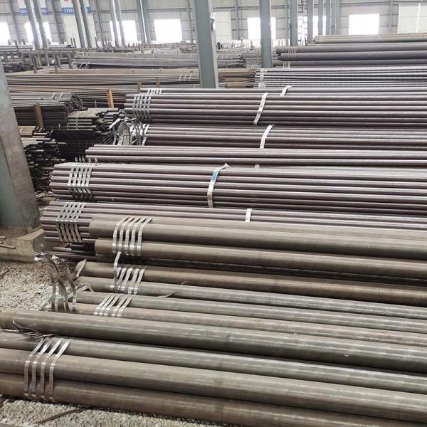 Hot Rolled Carbon Seamless Steel Tube ST37 ST52 1020 1045 A106B