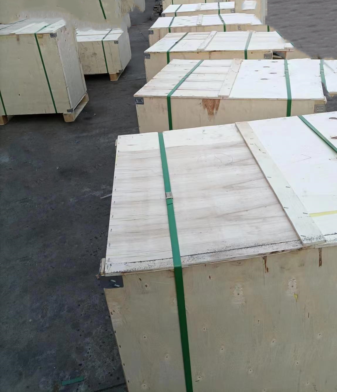 Frame Air Compressor Spare Parts Supply with ISO9001 Certificate and Fast Shipping