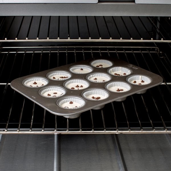 Fluted Glazed Heavy Duty Aluminium Baking Tray 1.5mm Aluminized Steel 12 Compartment