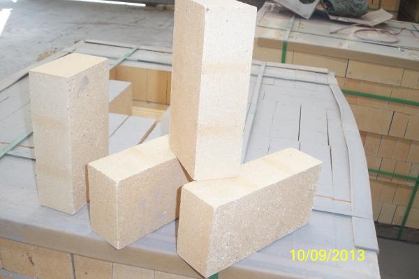 Quality Thermal Insulation Fire Clay Brick Refractory For Coke Ovens / Suspended Roofs for sale