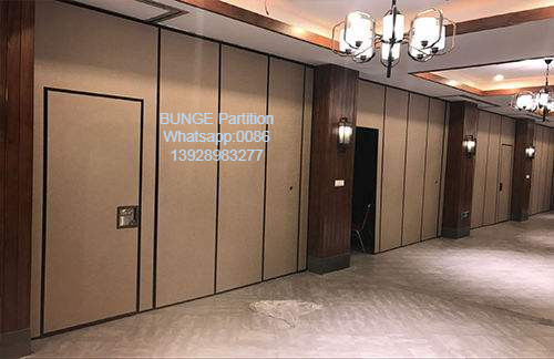 Collapsable Folding Movable Partition Walls In Function Room Modernized
