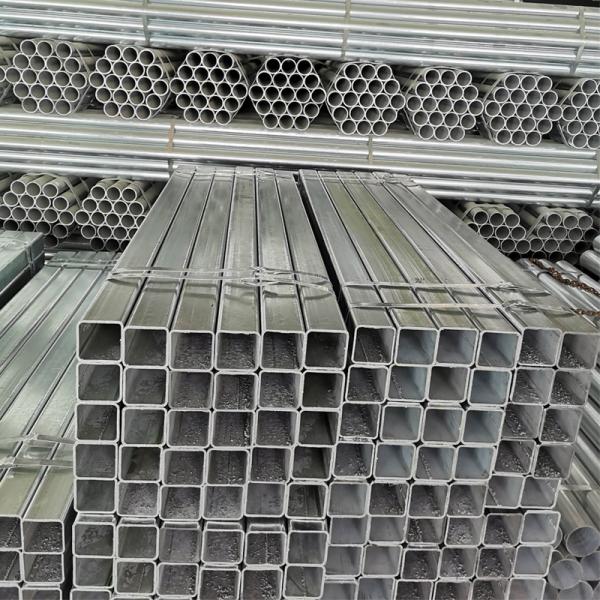 Q235 Q345 Galvanized Steel Three Bend Guardrail for Outdoor Security Durable Material