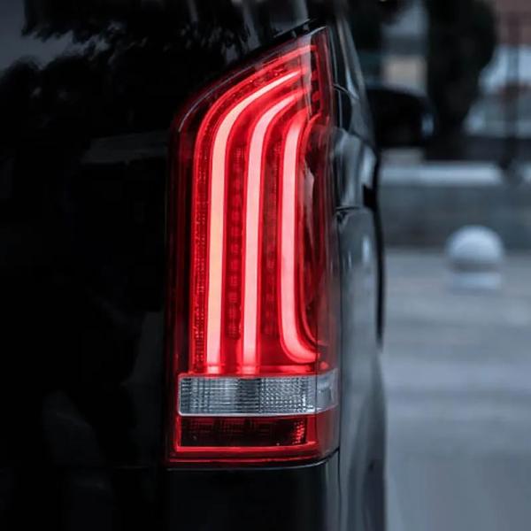 Taillight Assembly 16-20 For Mercedes Benz Vito Modified High End V Class LED Driving Turning Rear Tail Lights Flowing