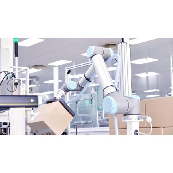 Collaborative Welding Robot Arm UR UR10 Cobot Robot With Two Finger Soft Gripper