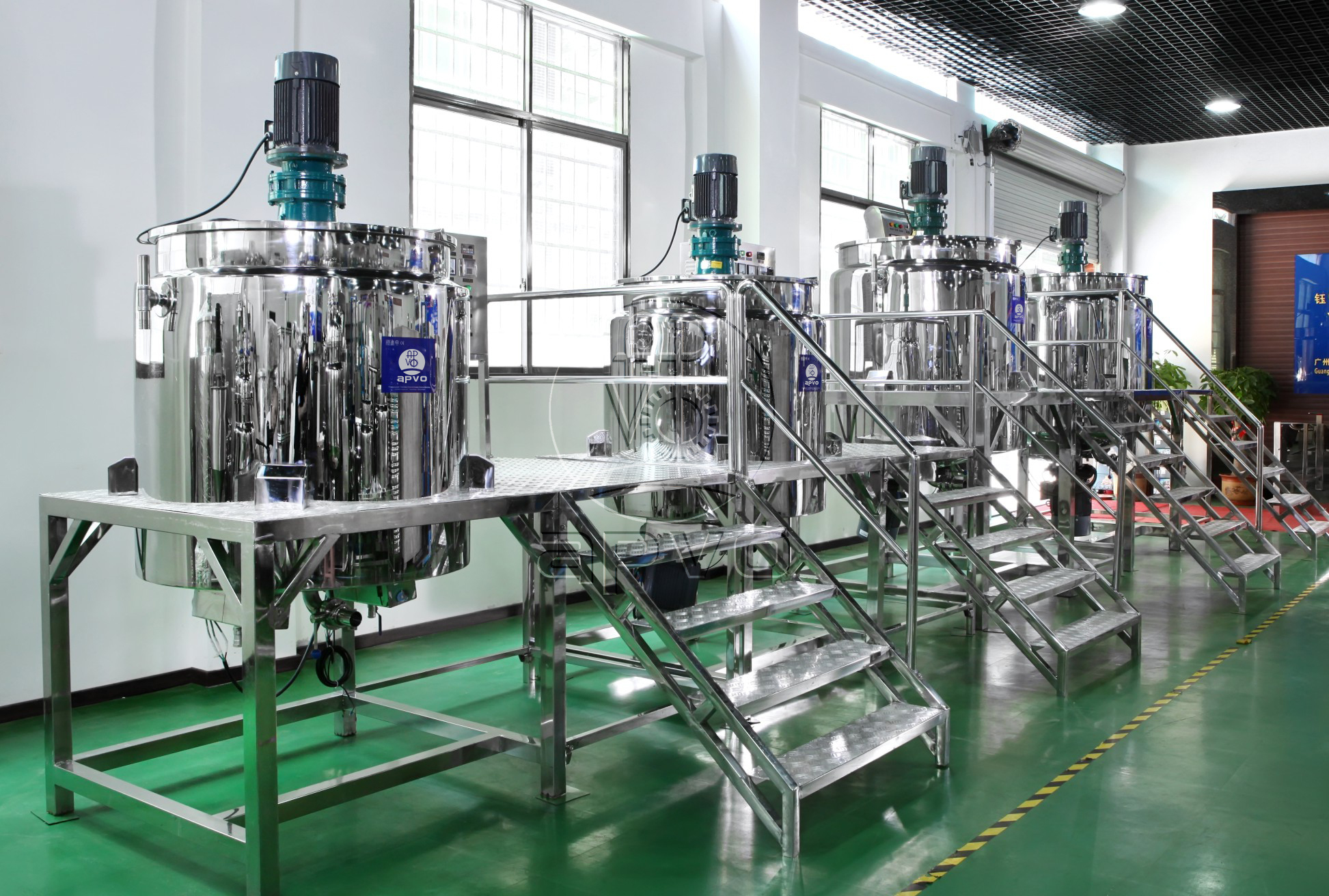 Liquid High Speed Mixer Suspension Disperse Mixing Tank Machine Homogenizer Price Of Machine For Making Liquid Soap