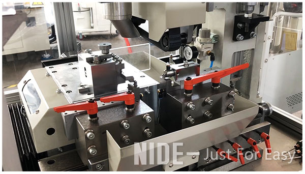 automatic DC motor armature commutator turning lathe machine 