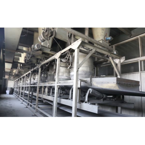 Friction Formulation Car Brake Pads For Passenger Car Front / Rear Brake System