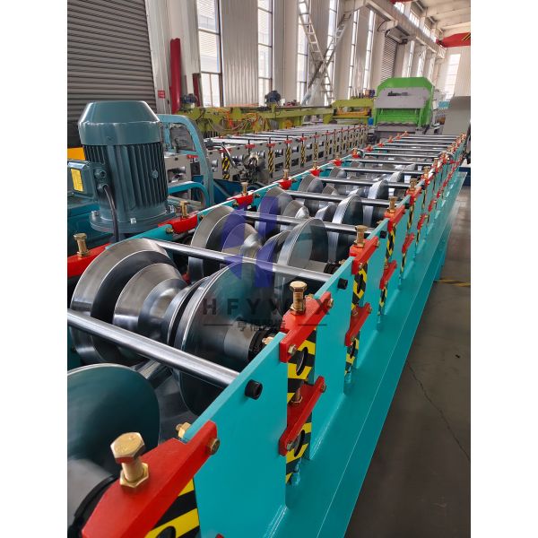 Stable Performance Hydraulic Ridge Cap Roll Forming Machine with Customizable Profiles for Roofing Designs