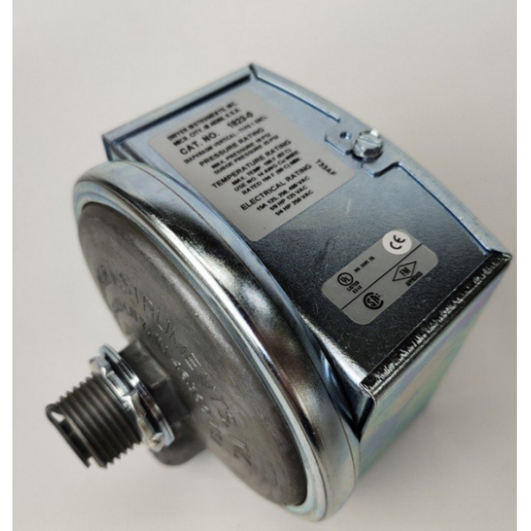 Dwyer 1823-10 Low Differential Pressure Switch
