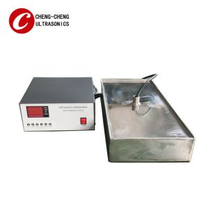 Buy cheap 40Khz 2000W Cleaning Immersible Ultrasonic Transducer In Sealing Metal Box product