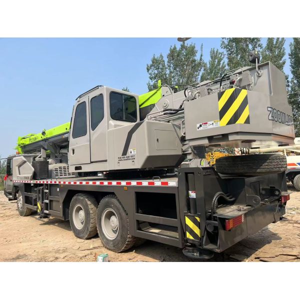 Used Crane ZOOMLION ZTC350H 35 Tons Mobile Crane In Perfect Working Condition