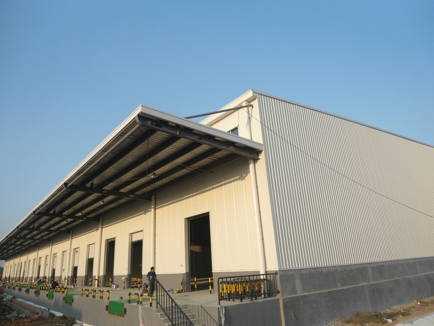 Steel Structure Prefabricated Modular House Of Villa/Warehouse/Workshop/Large Supermarket/Offices Building