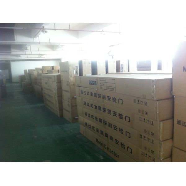 18 Zone Metal Walk Through Gate , Security Gate Scanner For Public Security Checking