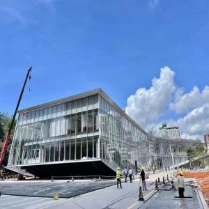 Prefabricated Steel Structures For Steel Structure Showroom