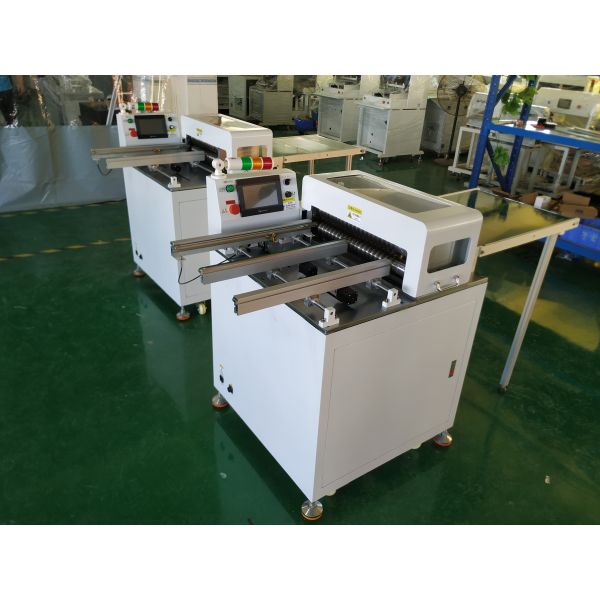 LED Strip Depaneling Machine with Multiple-blades FR4 PCB Separator