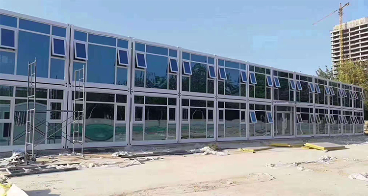 OEM 18mm MGO Board Floor Container Houses For Modular Living