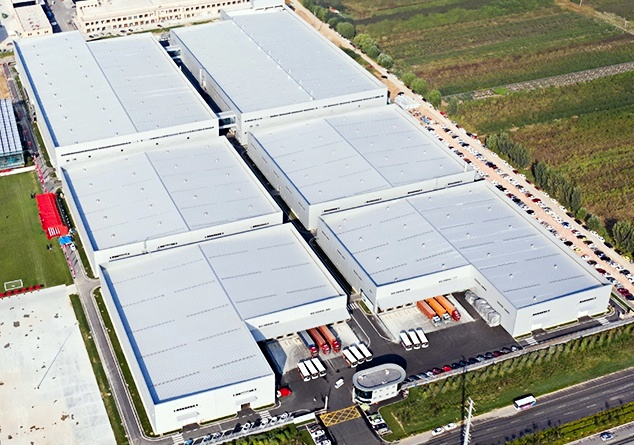 Long Span Lightweight Steel Frame Metal Buildings Enhanced Thermal Insulation