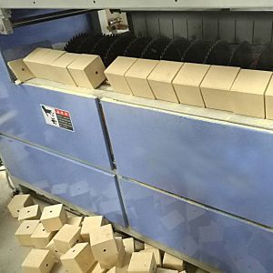 Buy cheap Multiple Blade Model Wooden Pallet Block Cutter Machine product