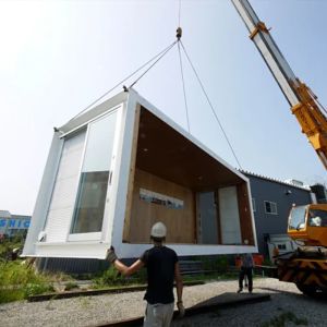 Buy cheap Galvanized Top Frame Collapsible Container House With Glass Wool Wallboard product