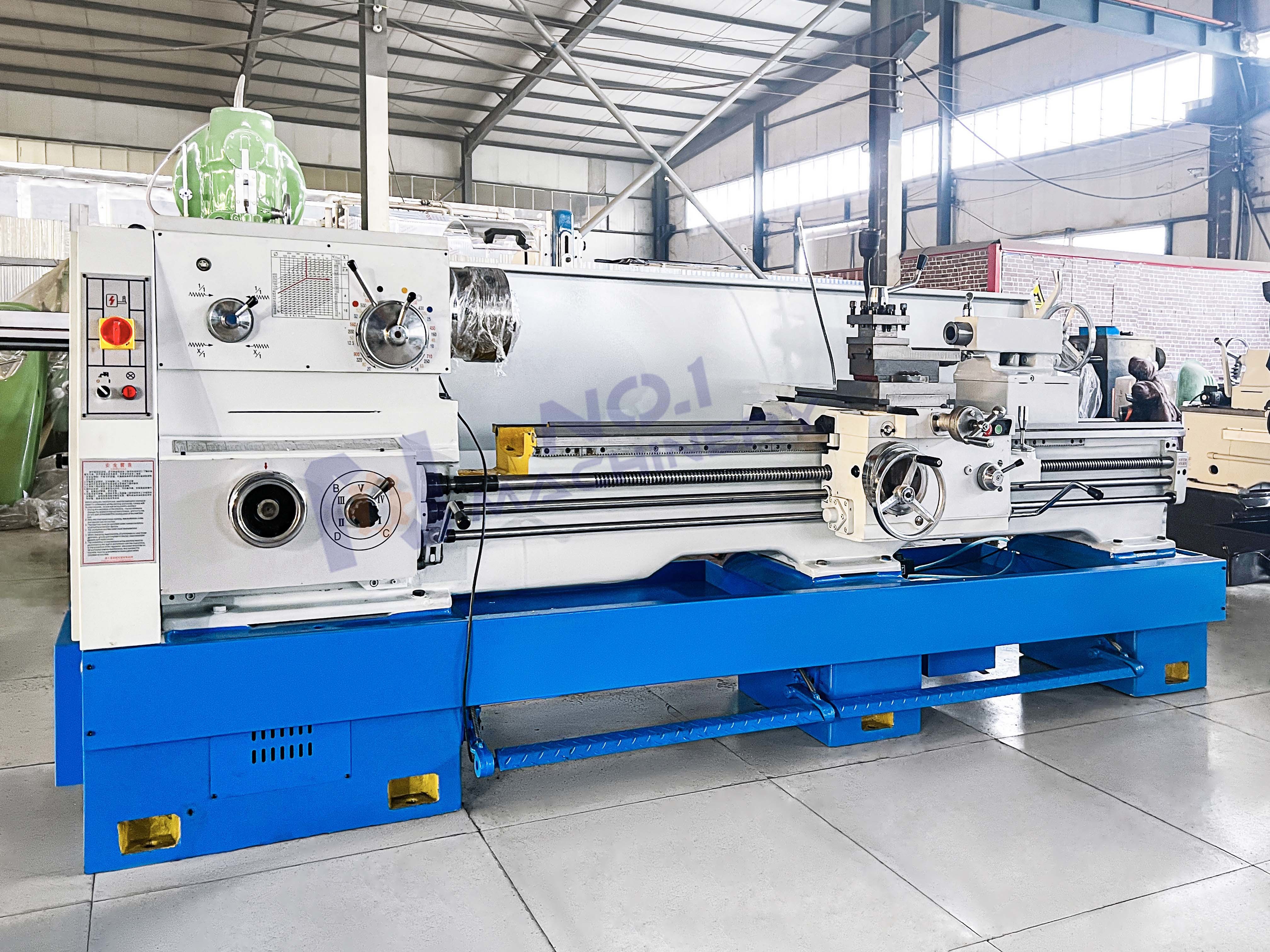 CA6166 Horizontal Precision Lathe Machine 220V With Medium Duty Capacities