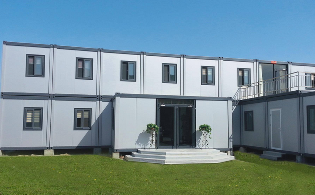 Flexible Design Prefab Container House Homes with PVC Ceiling And Aluminum Window