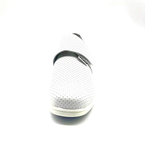 White Nurse Safety Shoes Lightweight Breathable Steel Toe Shoes