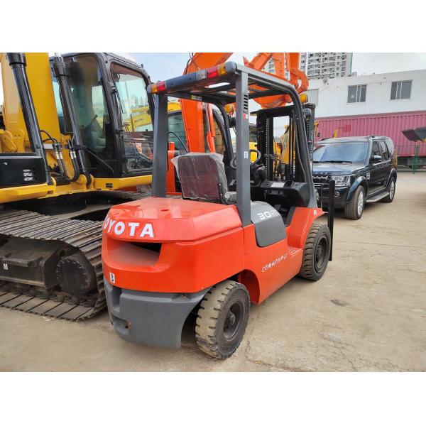 Toyota 30 Used Forklift Trucks 2.5-3 Tons High Maneuverability