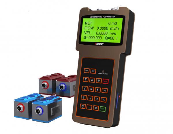 Quality Large LCD Display Handheld Flow Meter Bidirectional With Clamp On Transducer for sale