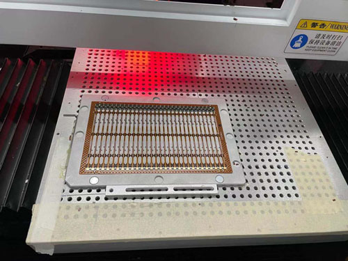 laser depaneling machine