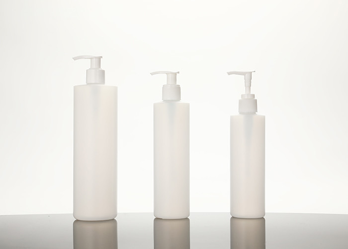 China Plastic PP Empty Pump Bottles 500ml 250ml With White Pump on sale