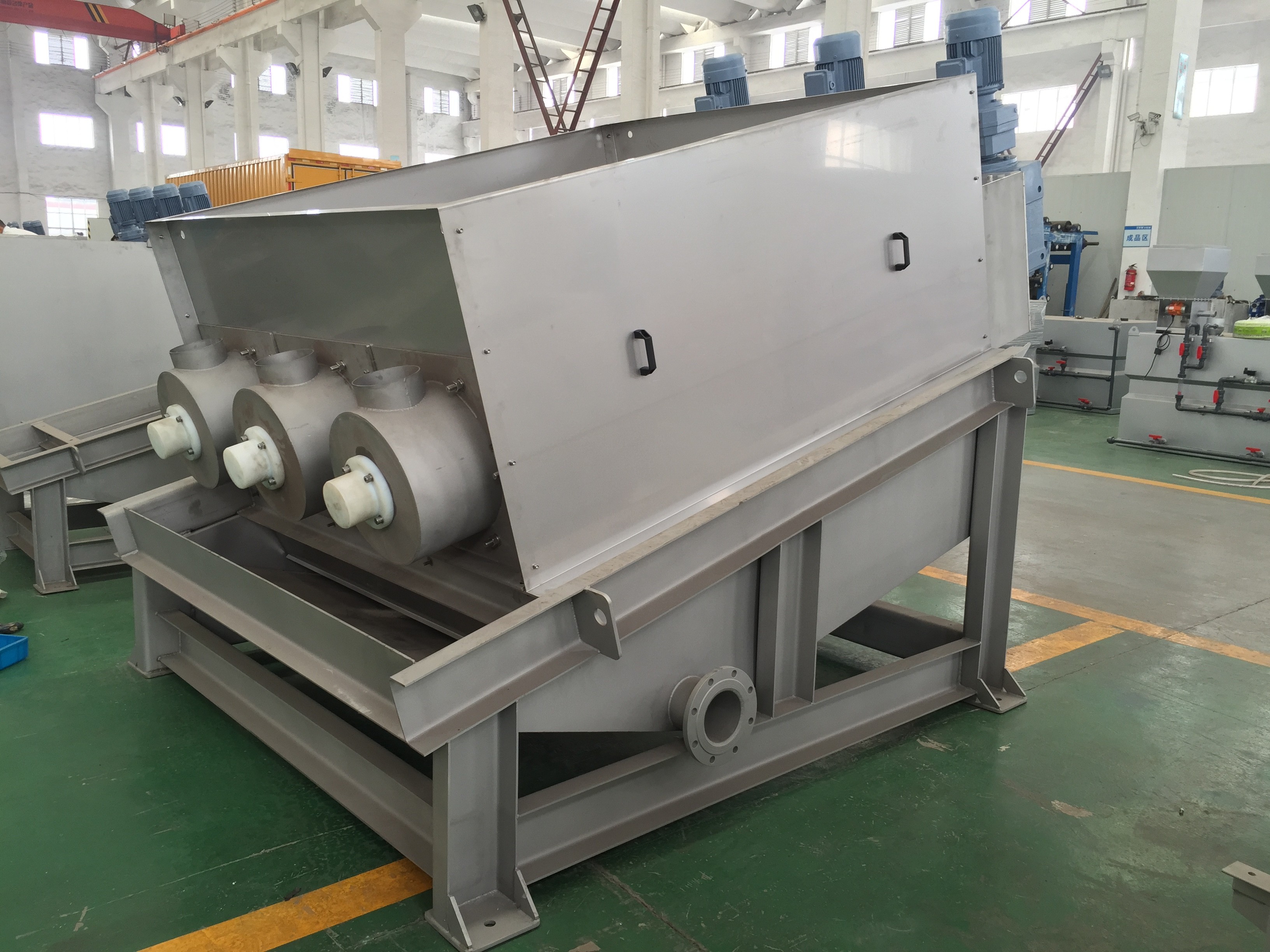 Sludge Dewatering Sewage Plant Equipment On Paper Making Wastewater Treatment