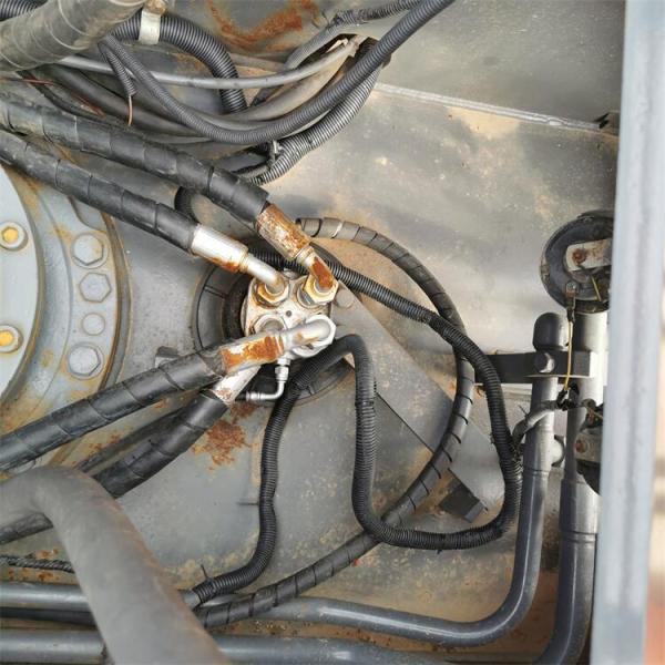 Global Best Seller Good Construction Second Hand Hitachi ZX240-3 Used 24 tons Crawler Digger In Stock