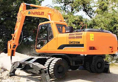 CHANGLIN GHT215W Hydraulic Excavator Machine Ergonomic Design For Operator