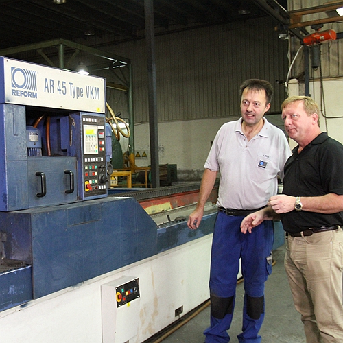 Natural Ash Wood Veneer Flat Cut Crown Grain For Cabinet Face