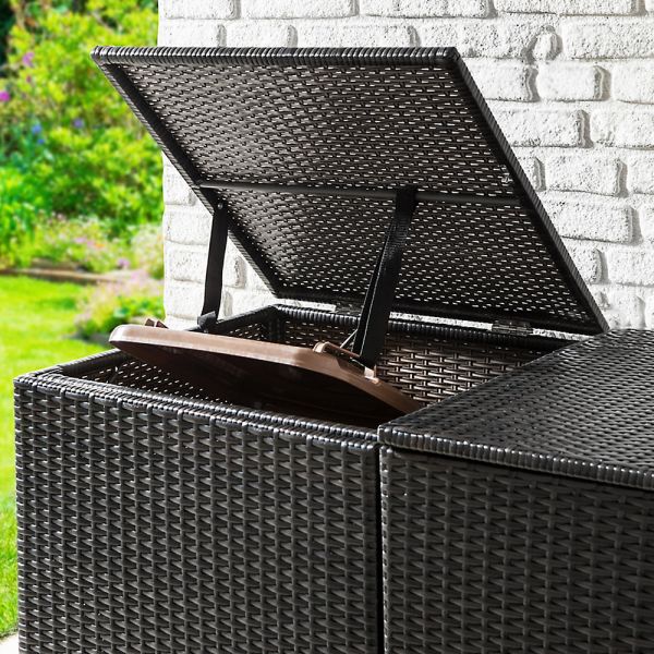 City Squares Environmentally Friendly Beautiful and Timeless Design Materials Steel Frame Rattan Rubbish Trash Can Cover