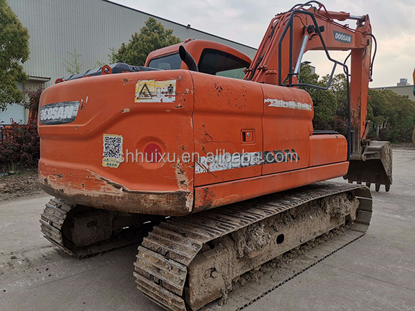 Second hand Quality DOOSAN DX150 excavator with low price for sale/Used hydraulic crawler digging machine Doosan DX150
