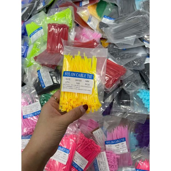 Strong Nylon Reusable Plastic Tie Wraps Weather Resistant Plastic Zip Lock Ties