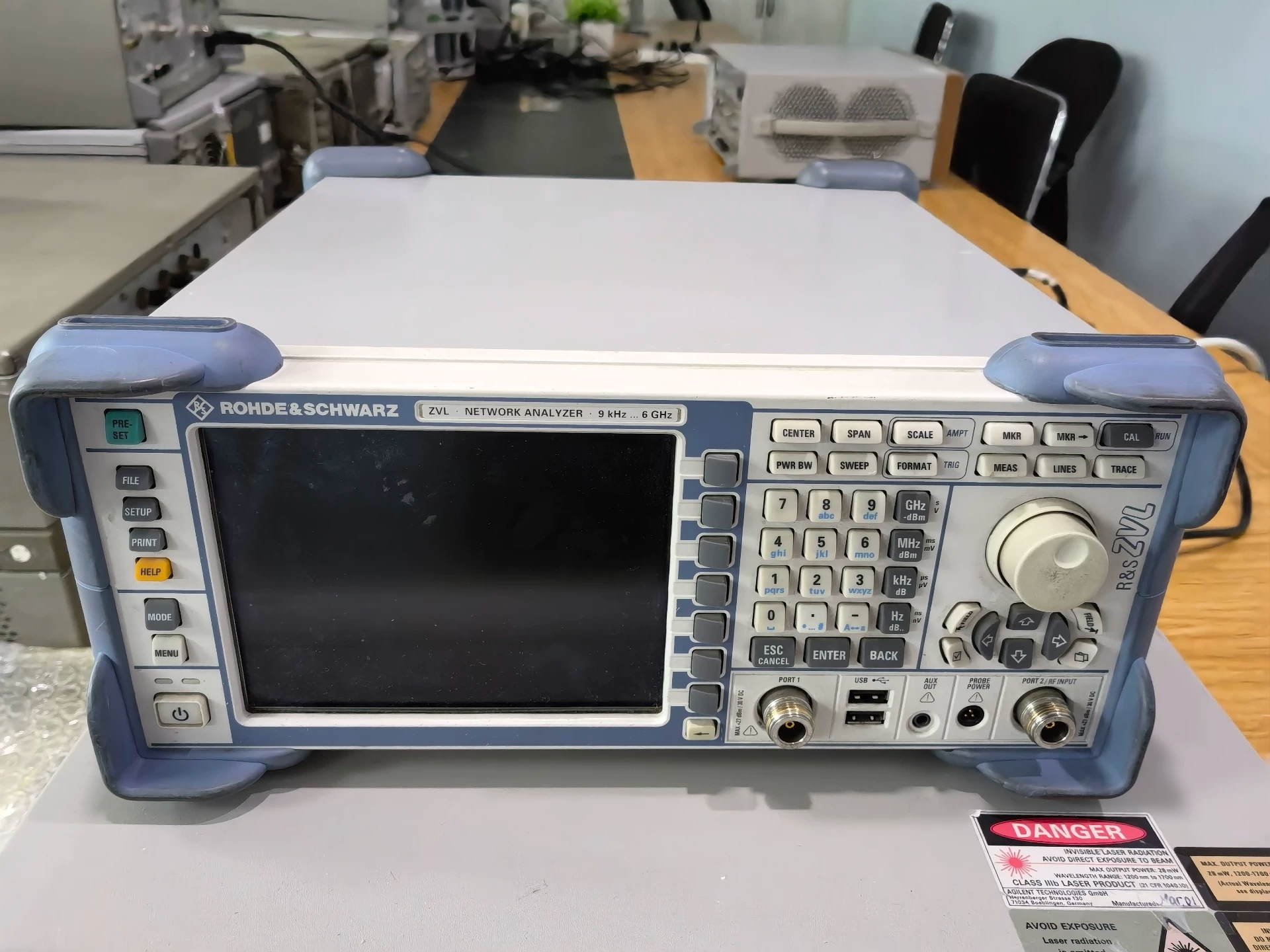 Rohde & Schwarz ZVL6 VNA 6 GHz Portable Vector Network Analyzer