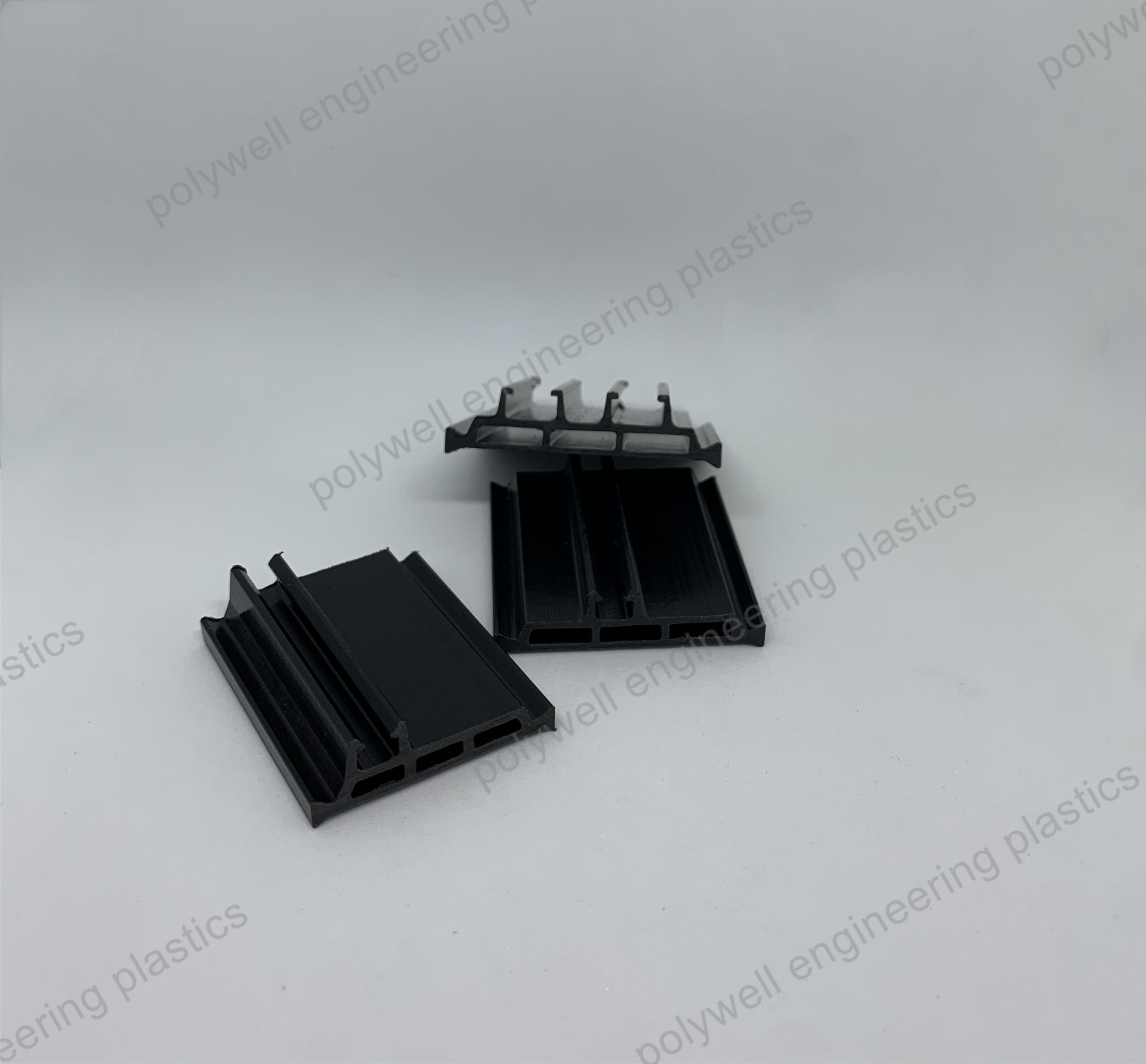 PA66 GF25 Extruding Polyamide Thermal Break Strip Inserted Profile Building Material Aluminum Alloy Door