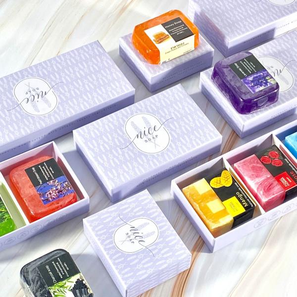 Custom Soap Set Rigid Packaging Box with Insert Environmentally Friendly Paper Gift Packaging